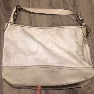 Coach tote for CHEAP, just needs cleaning!!!!